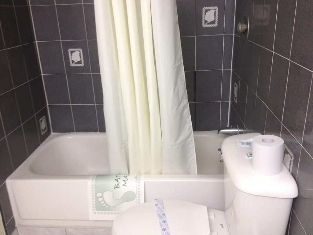 Parkside Inn Fresno Bilik gambar
